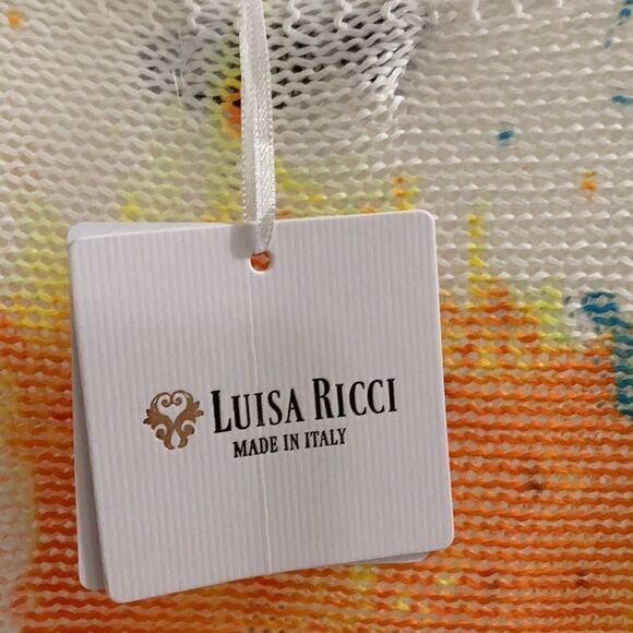 LUISA Ricci Cold Shoulder Top - Picture 3 of 8